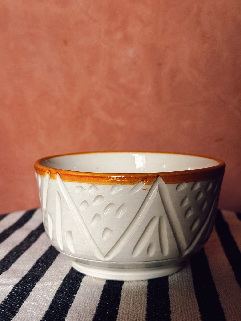 Detailed Yellow Rim Bowl