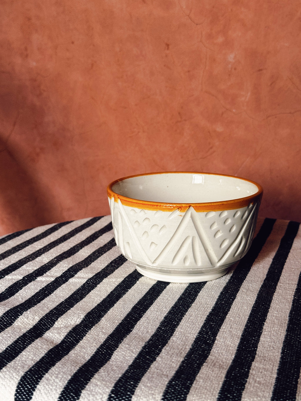 Detailed Yellow Rim Bowl