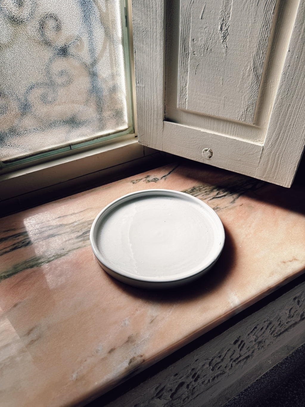 Straight Edge Small Plates